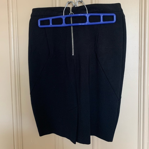 Pencil skirt - Picture 3 of 4